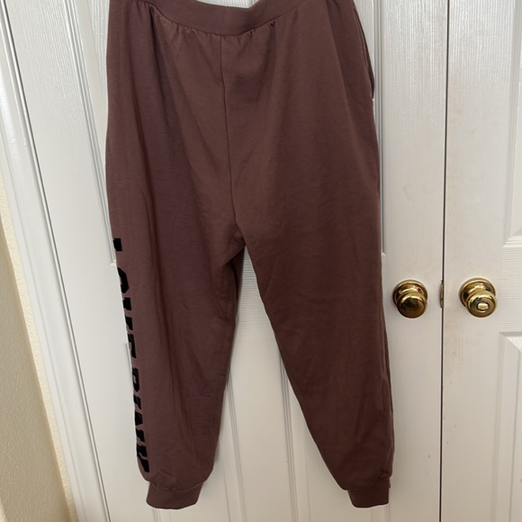 Pink Victoria’s Secret Everyday Lounge Reversible Sherpa Joggers brown - Picture 6 of 12